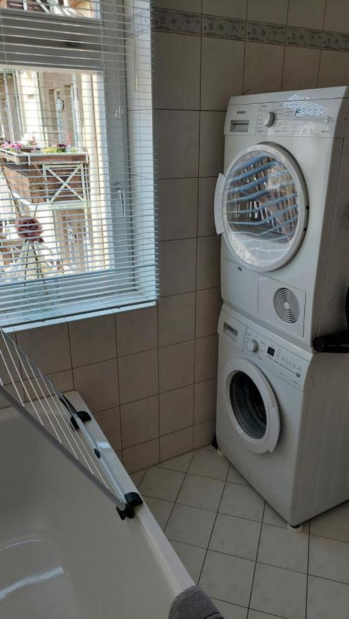 Neu! Ferienwohnung In Ерфурт Екстер'єр фото