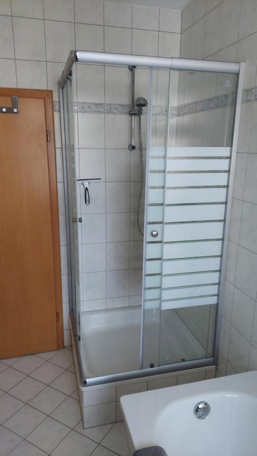 Neu! Ferienwohnung In Ерфурт Екстер'єр фото