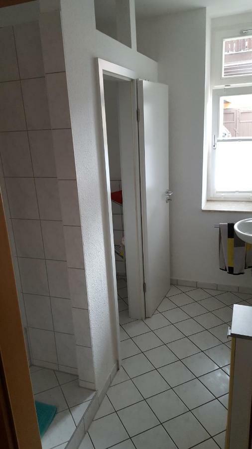 Neu! Ferienwohnung In Ерфурт Екстер'єр фото